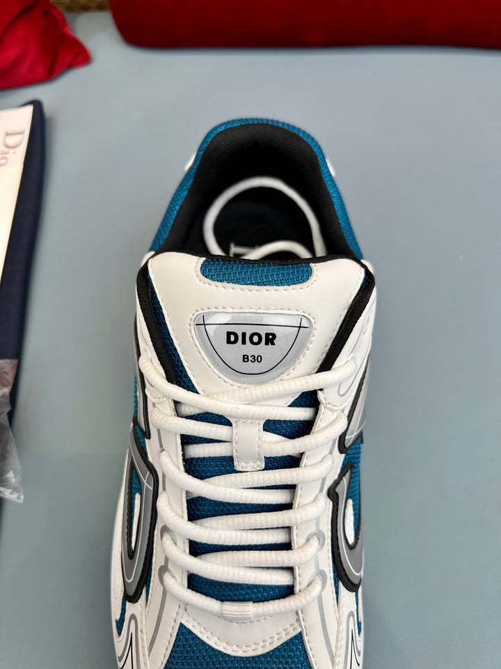 Dior B30 x blue edition