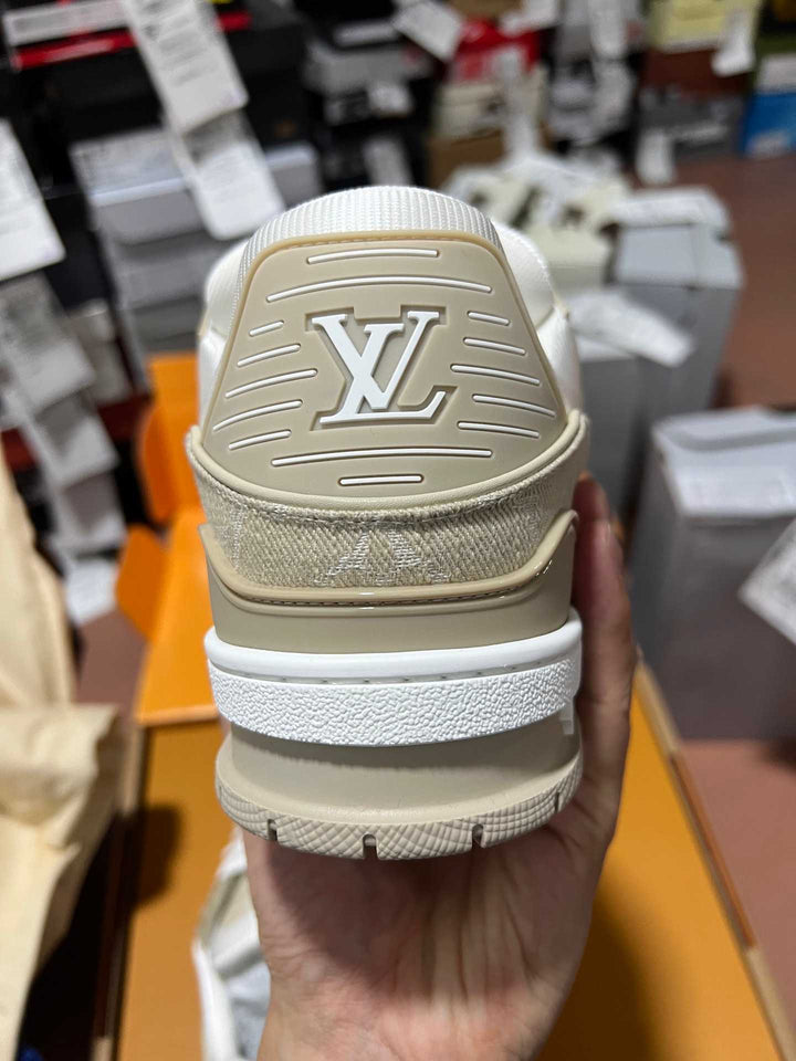 LV Trainer