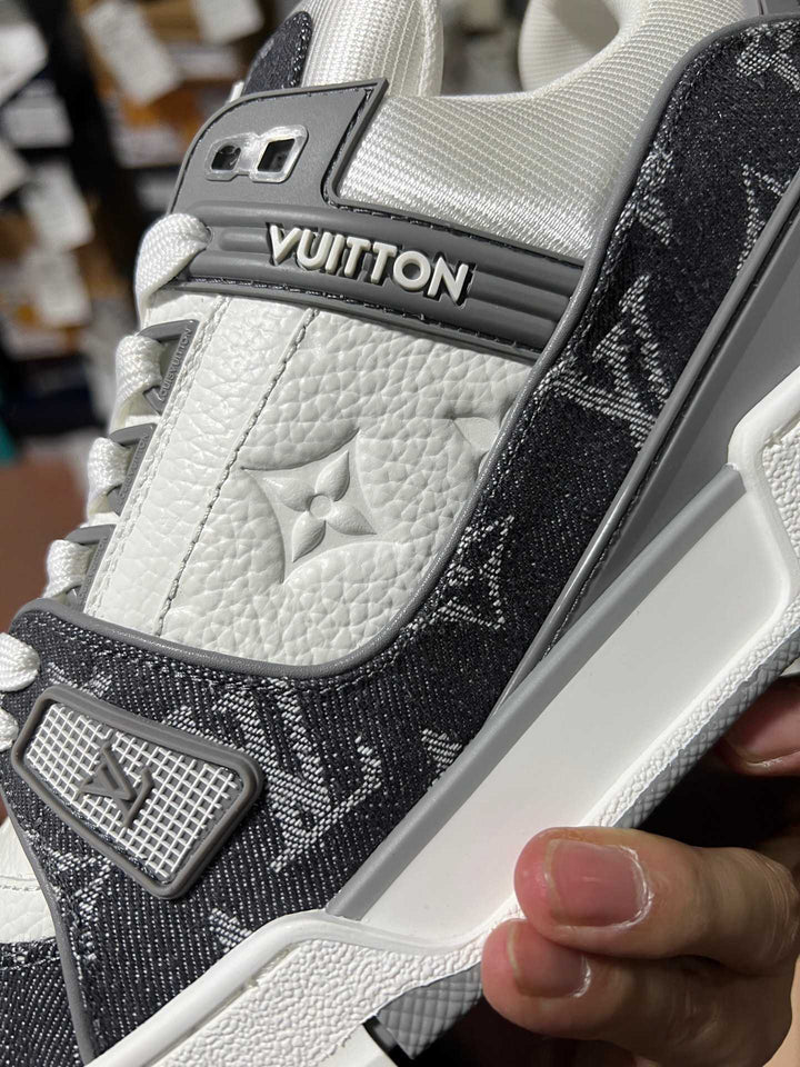 LV Trainer