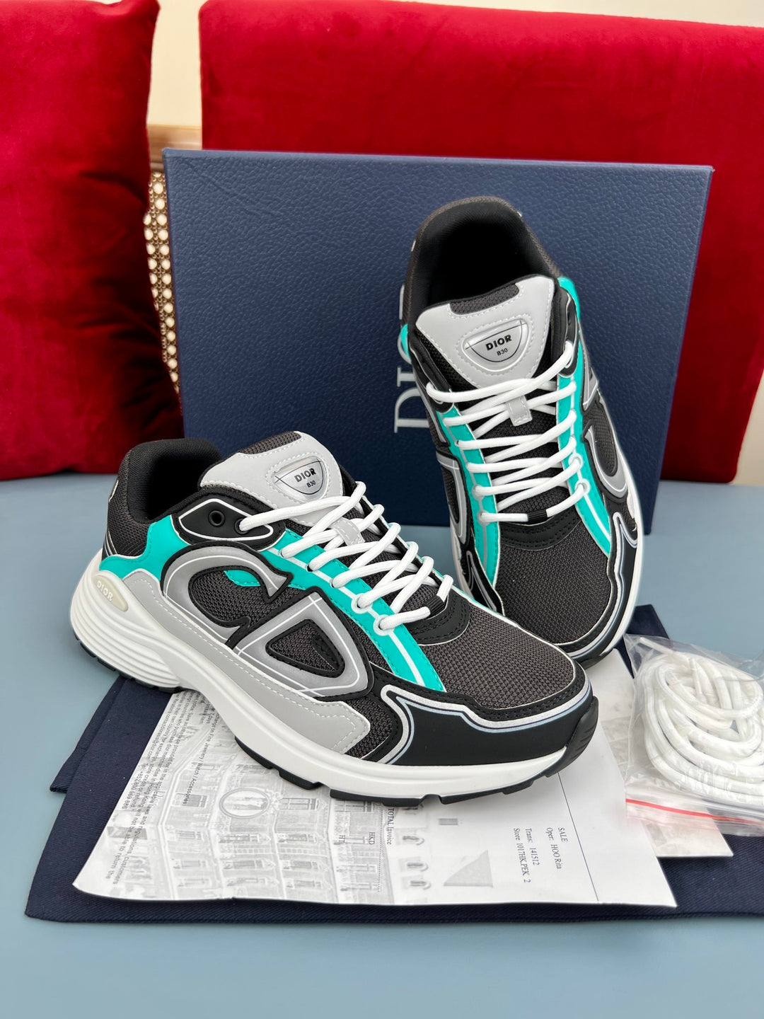 Dior B30 x blue edition