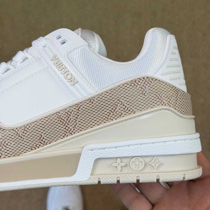 LV Trainer